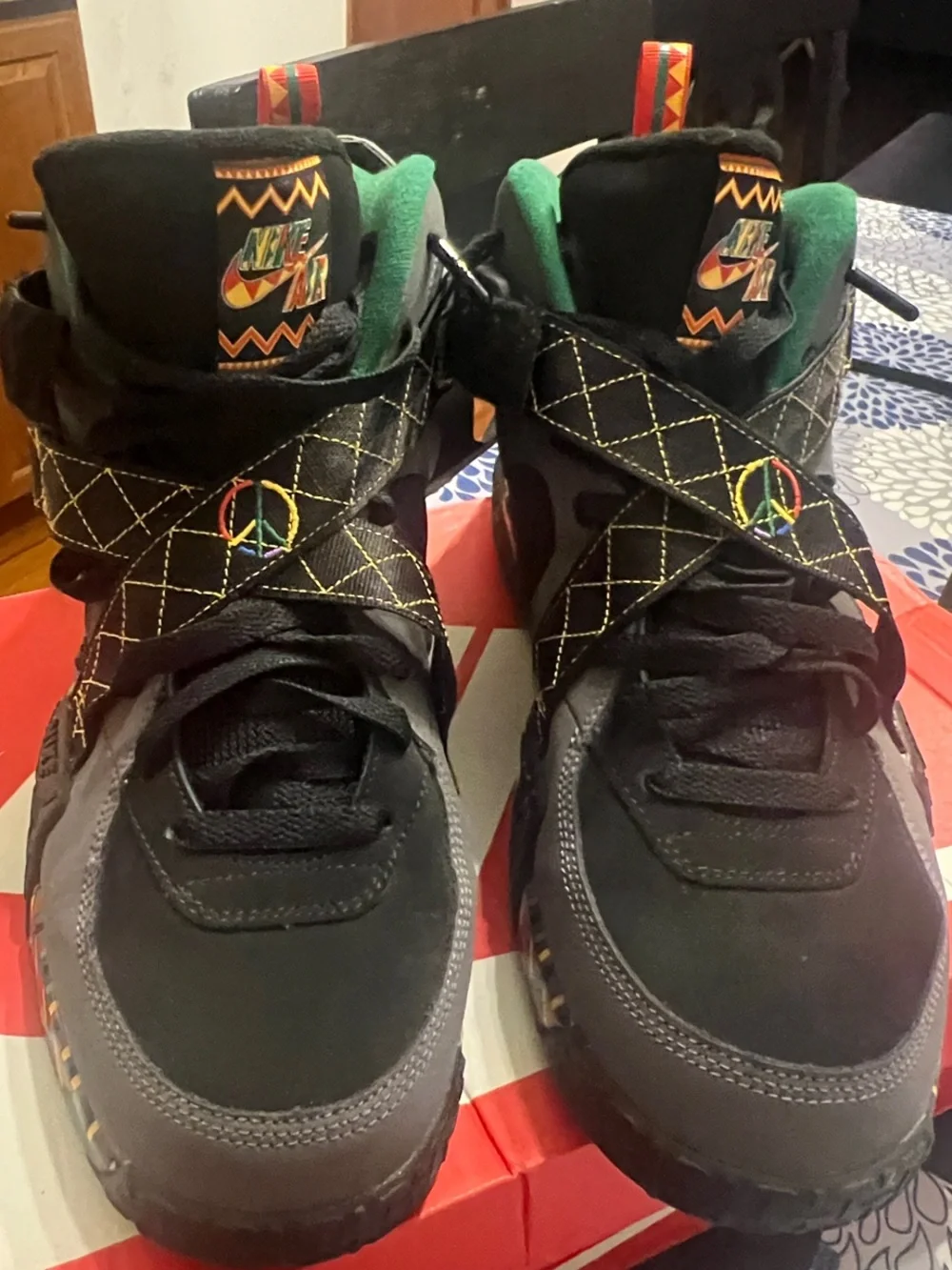 Nike Men's High-Top Sneakers in Gray, Black & Multicolor Pattern